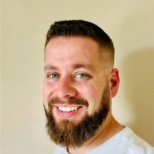 Meet your Posher, Tony